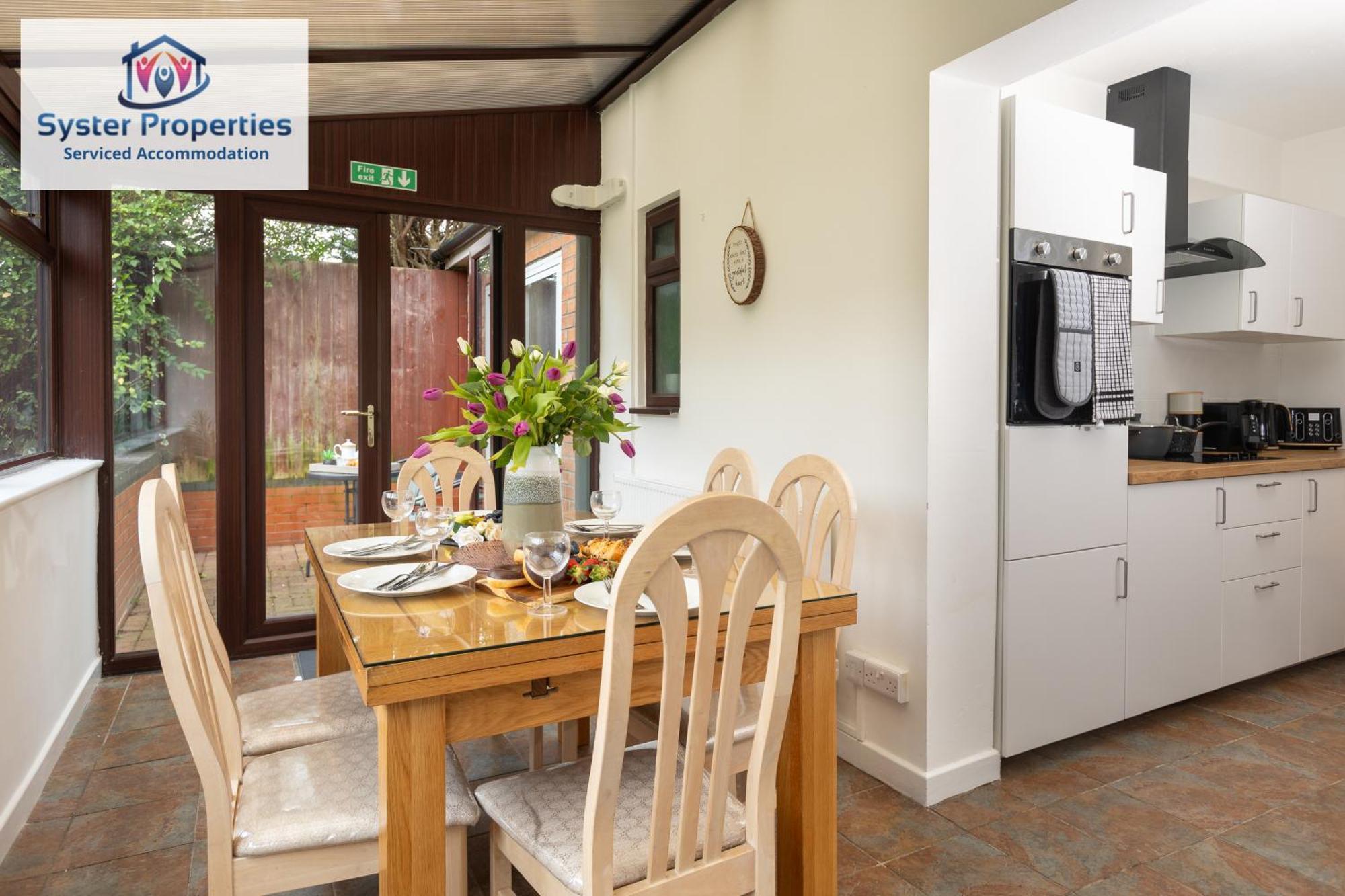 Tetuan House - Syster Properties - Work -Family - Groups Leicester Le3 ภายนอก รูปภาพ