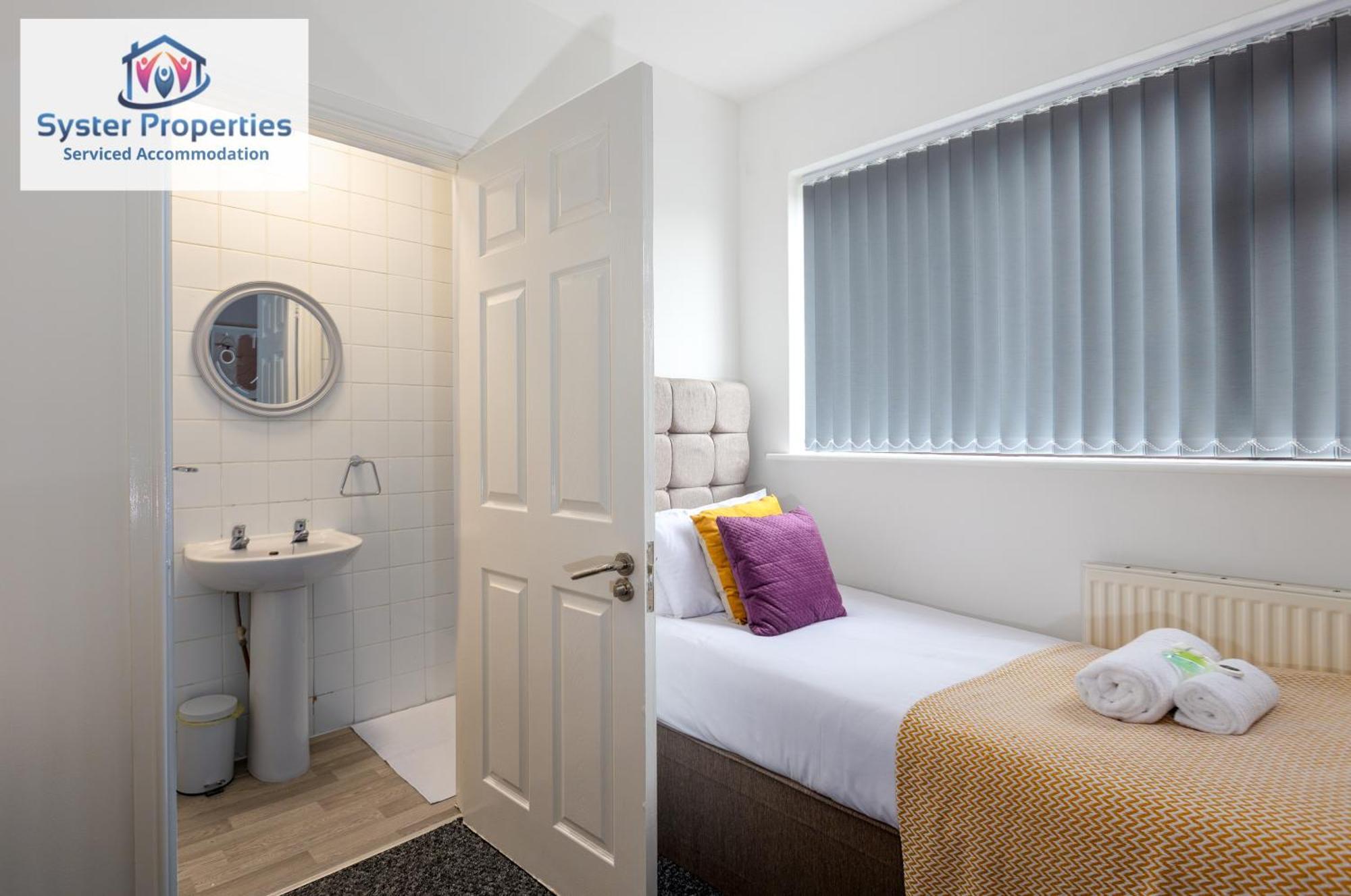 Tetuan House - Syster Properties - Work -Family - Groups Leicester Le3 ภายนอก รูปภาพ